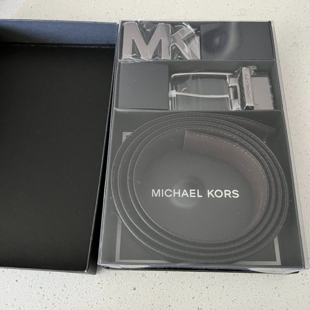 Brand New Michael Kors Mens 4-In-1 Logo Belt Box Set